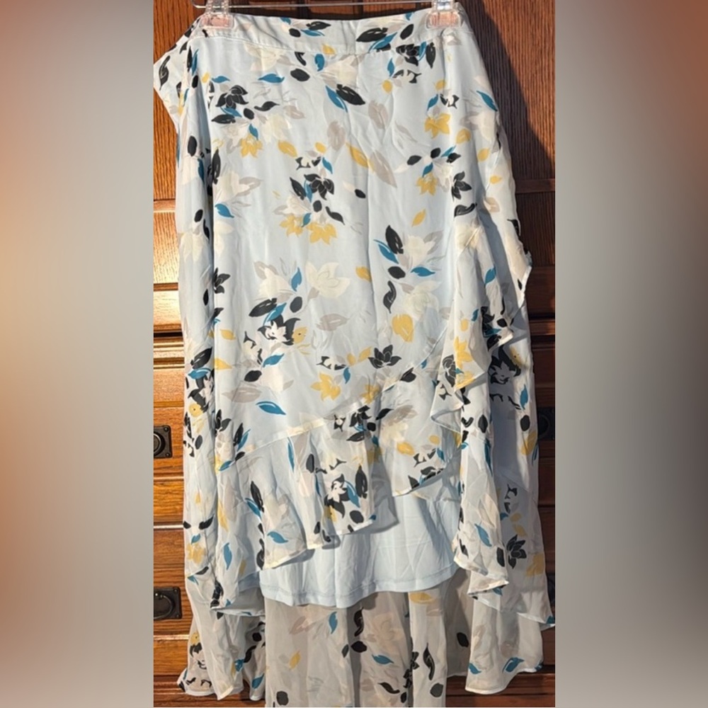 NWT Lane Bryant Floral A-line Faux Wrap Hi Low Asymmetrical Chiffon Skirt 22/24